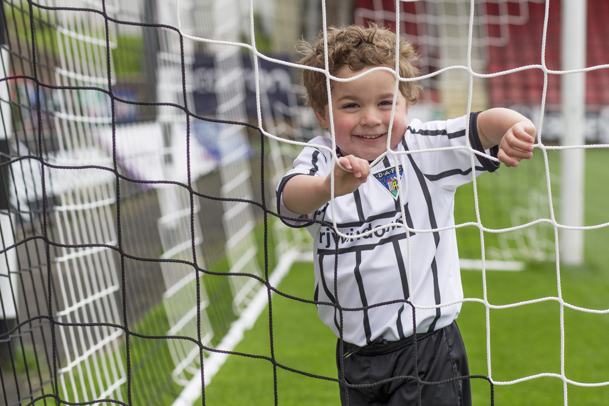 Mini Kickers
